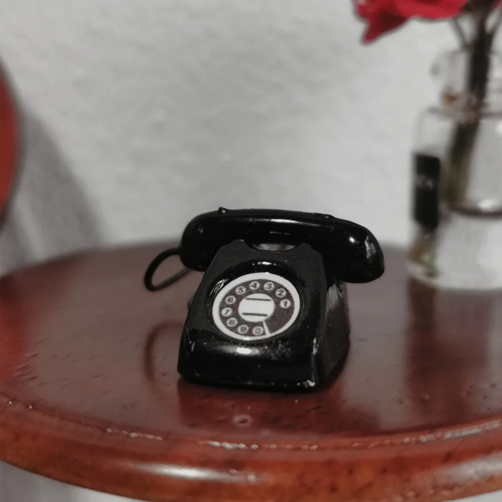 New Fashion Alloy Metal Mini Phone Model 1:6 1:12 Retro Rotating Phone Miniature DIY Doll House Furniture