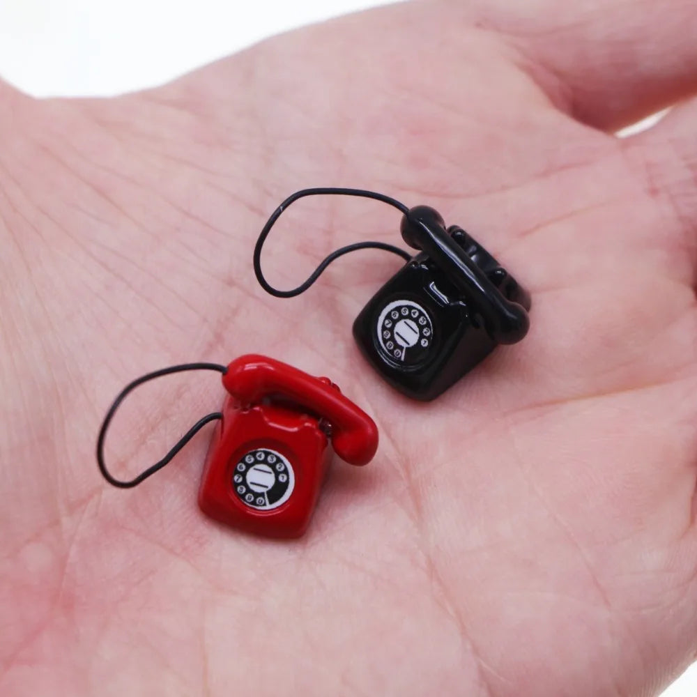 New Fashion Alloy Metal Mini Phone Model 1:6 1:12 Retro Rotating Phone Miniature DIY Doll House Furniture