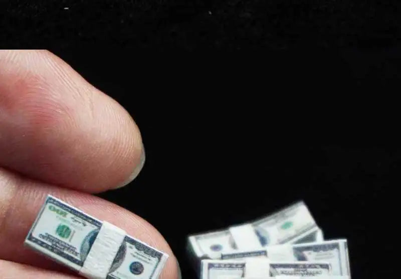 1:12 Scale Dolls Accessories Miniarure Mini Cigarette Case Dollars Cash Money Model Toys For Ob11 BJD Dollhouse Scenes Decorati