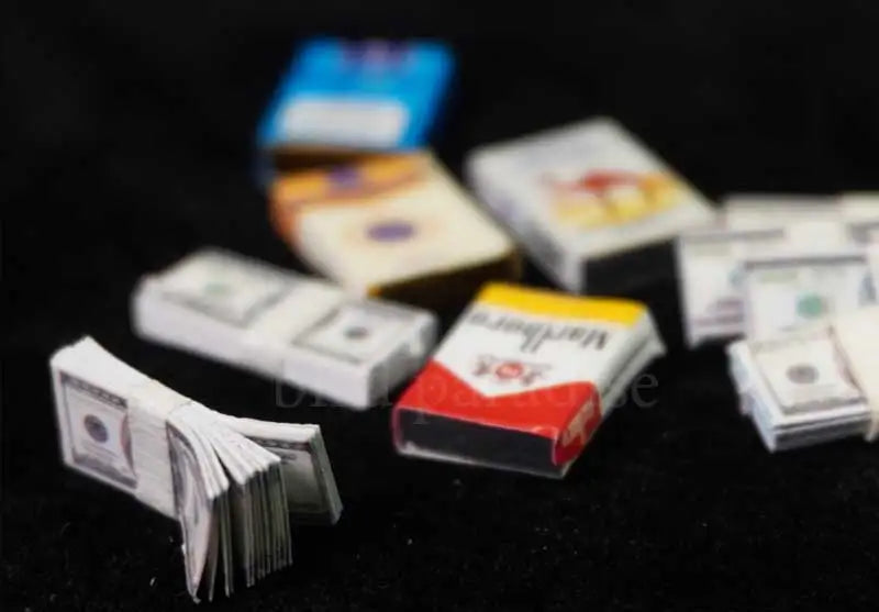 1:12 Scale Dolls Accessories Miniarure Mini Cigarette Case Dollars Cash Money Model Toys For Ob11 BJD Dollhouse Scenes Decorati